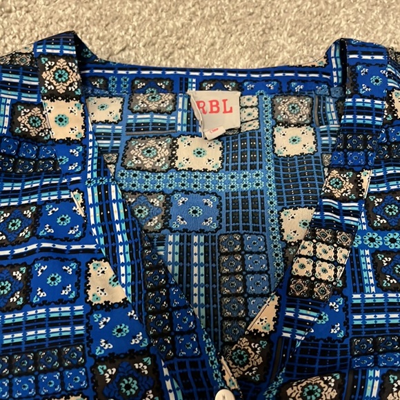 RBL size medium patterned dress - Picture 2 of 3